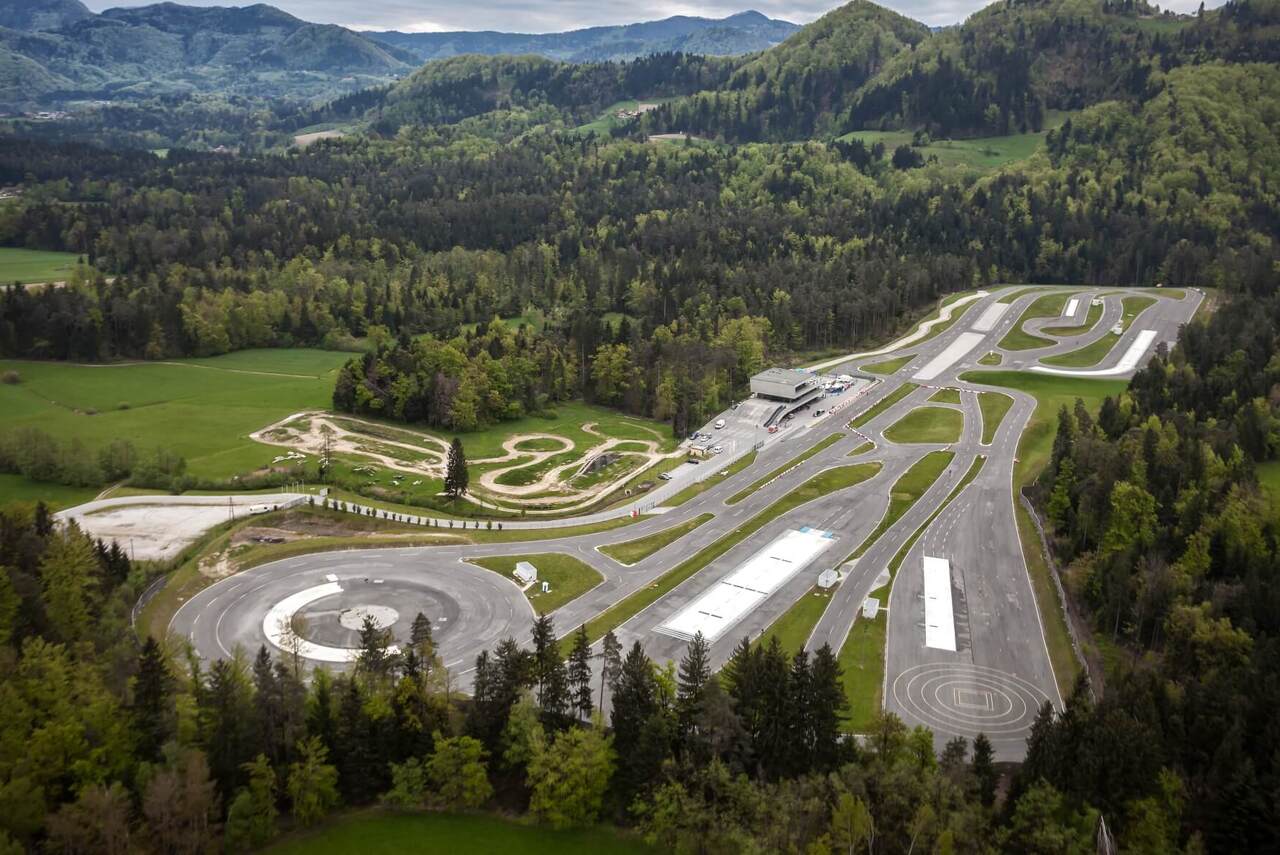 Center varne vožnje AMZS - programi 